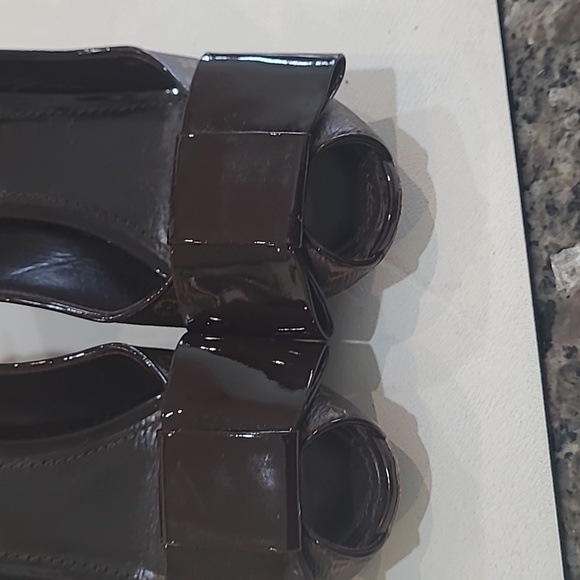 Louis Vuitton Monogram Leather Wedges 40 - Picture 9 of 17